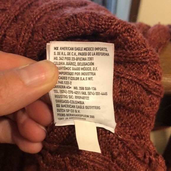 American Eagle Outfitters Cable Knit Sweater - Picture 9 of 9